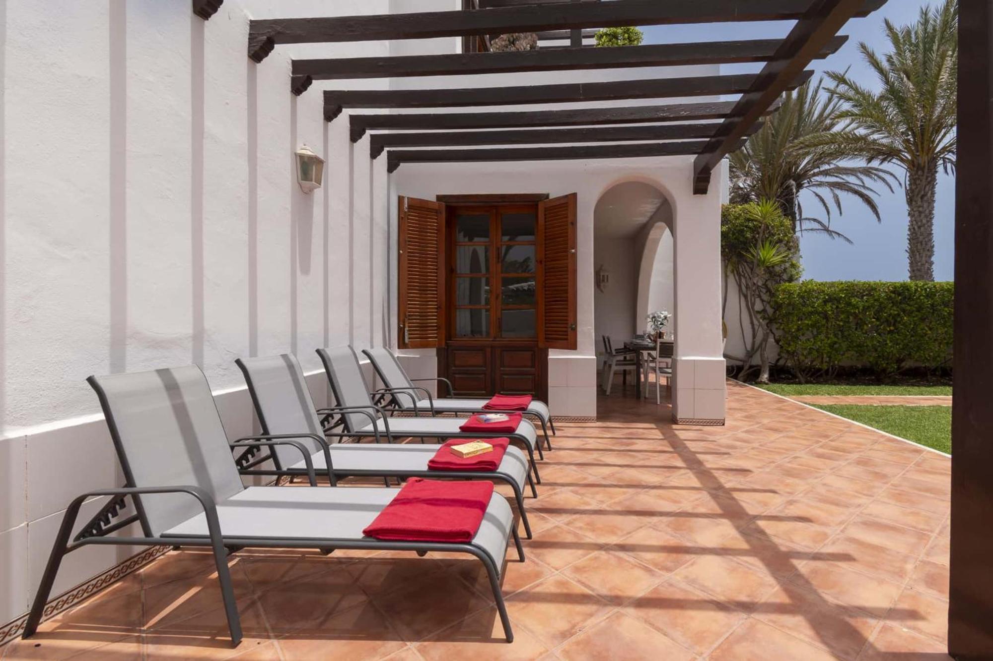 Parque Santiago III 235 - Four Bed Villa 플라야데라스아메리카스 외부 사진